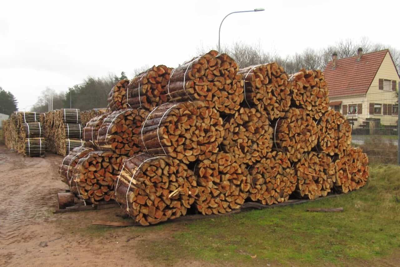 Brennholzbündel